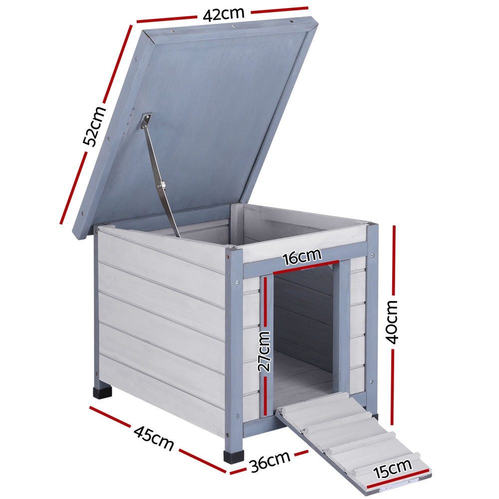 Wooden Outdoor Cat Shelter with Sloped Roof and Lockable Doors