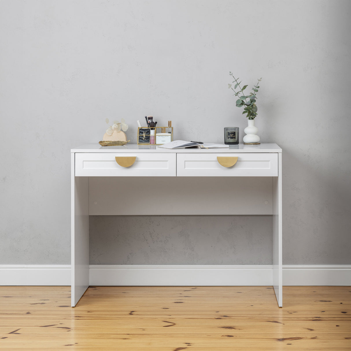 ODESSA DESK - WHITE - HAMPTONS - HALF MOON BRASS