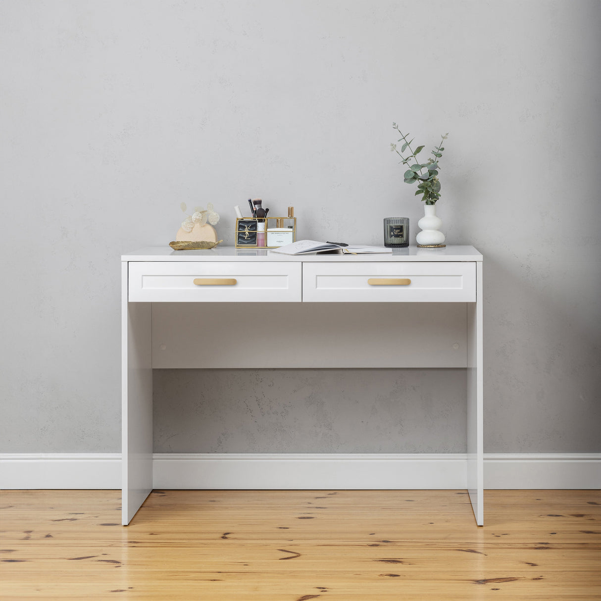 ODESSA DESK - WHITE - HAMPTONS - OVAL BRASS