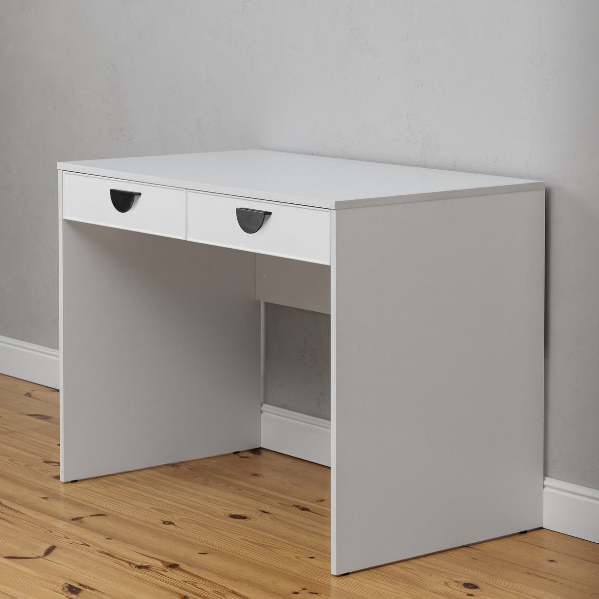 ODESSA DESK - WHITE - SLIM - HALF MOON BLACK