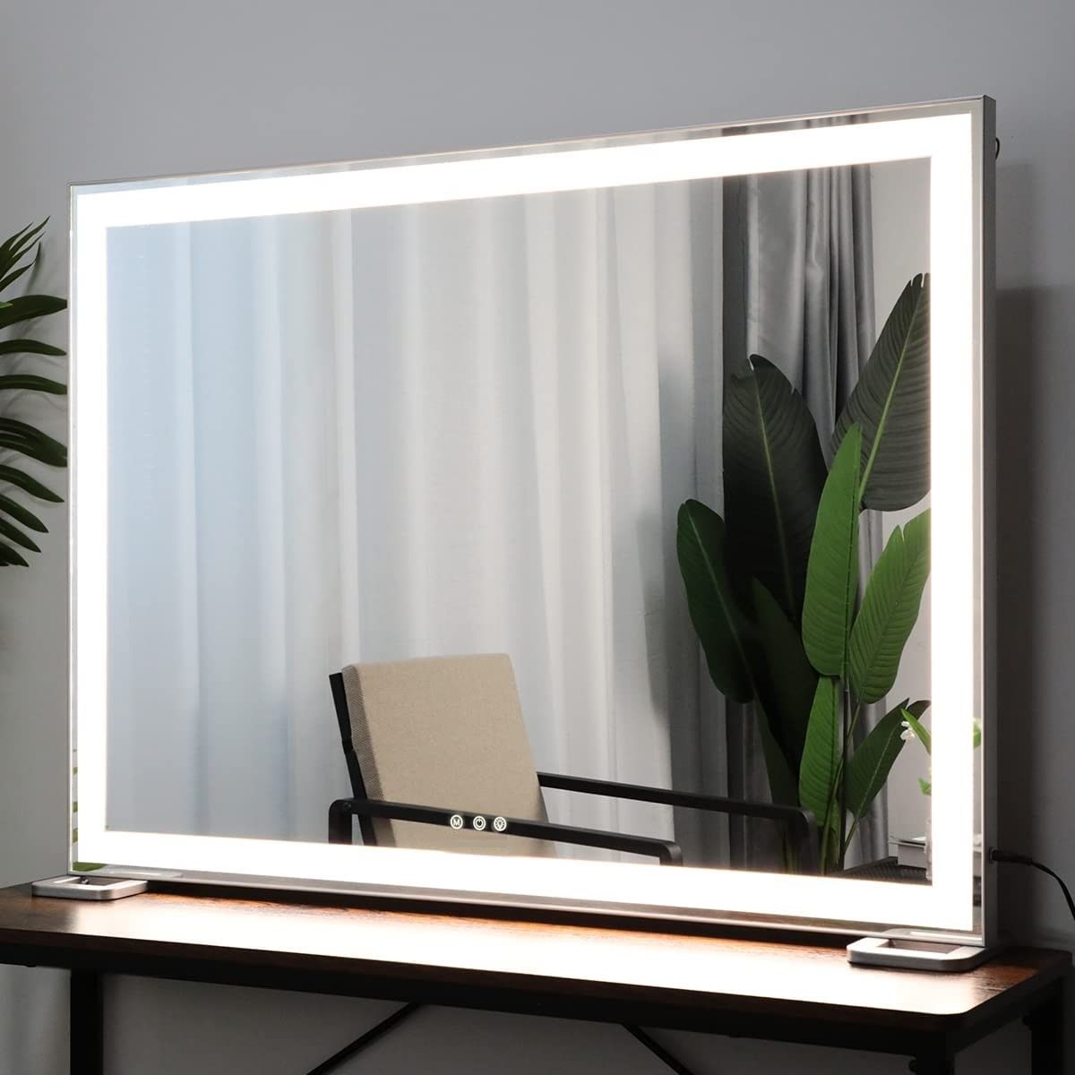 Extra Large LED Hollywood Makeup Mirror with Touch Control and Adjustable Lighting (92 x 68 cm)