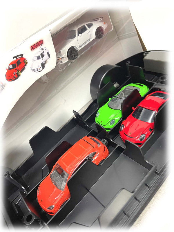 Majorette Porsche 911 GT3 RS Carry Case Playset including 4x Diecast Model Cars