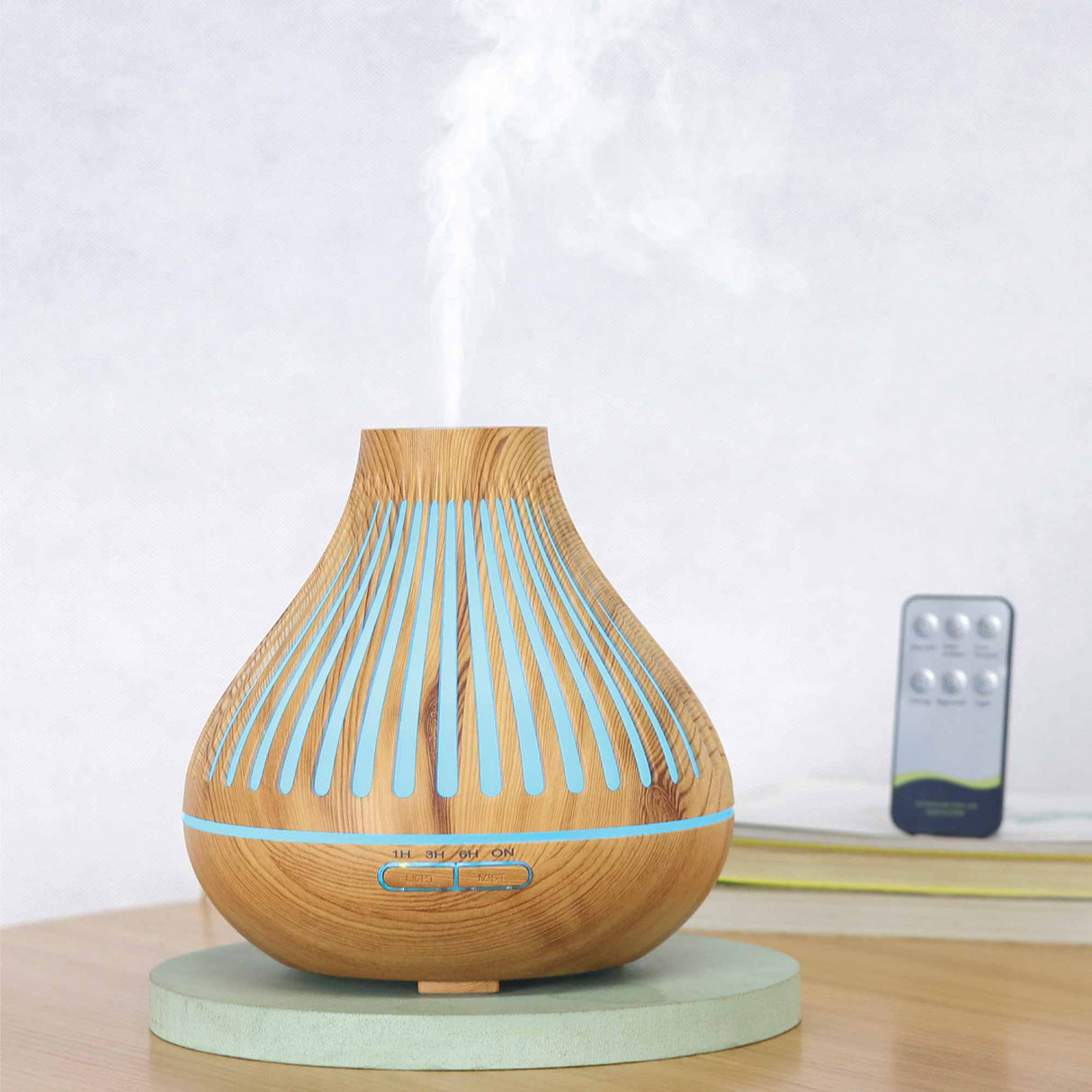 Remote-Controlled Ultrasonic Essential Oil Diffuser with 500ml Capacity - Elegant Wood Grain Design