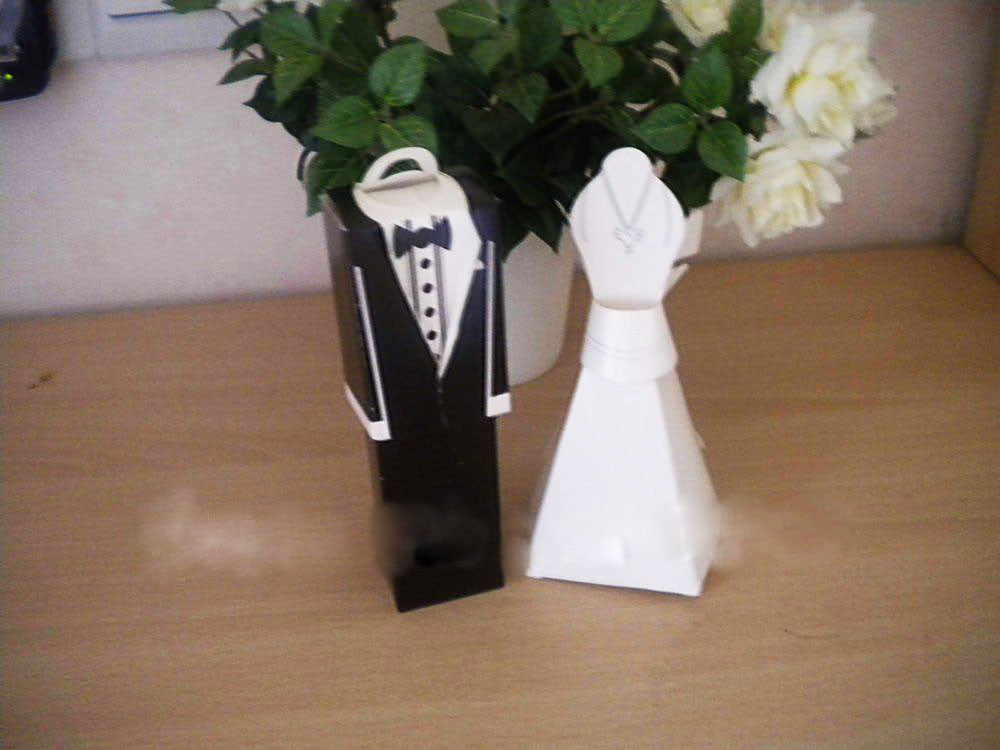 50 Count Bride and Groom Wedding Favor Boxes - 25 Each - Kate Aspen Design, Easy Assembly with Name Card Holders