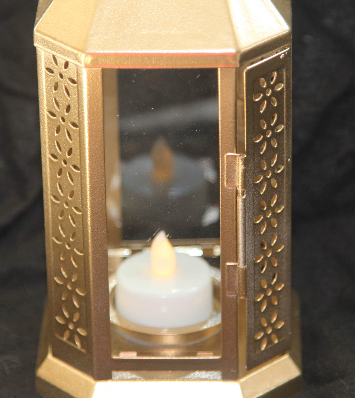 Set of 10 Gold Metal Lanterns for Tealight Candles - Perfect for Weddings, Summer Parties, and Home Décor - 21cm Height