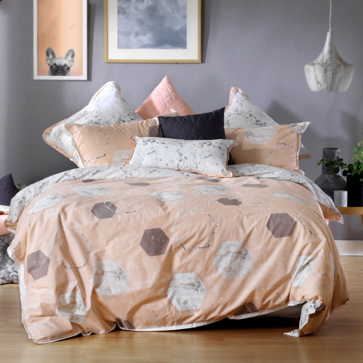 Zola Chic Marble Geometric Quilt Cover Set - Queen Size in Pastel Pink