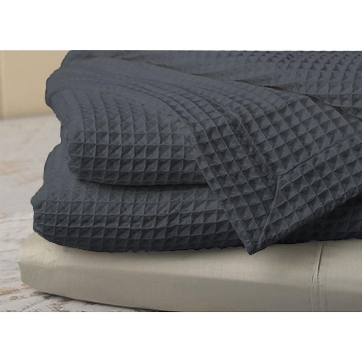 Jenny Mclean Ardent Luxurious Cotton Waffle Blanket in Charcoal for Queen Size