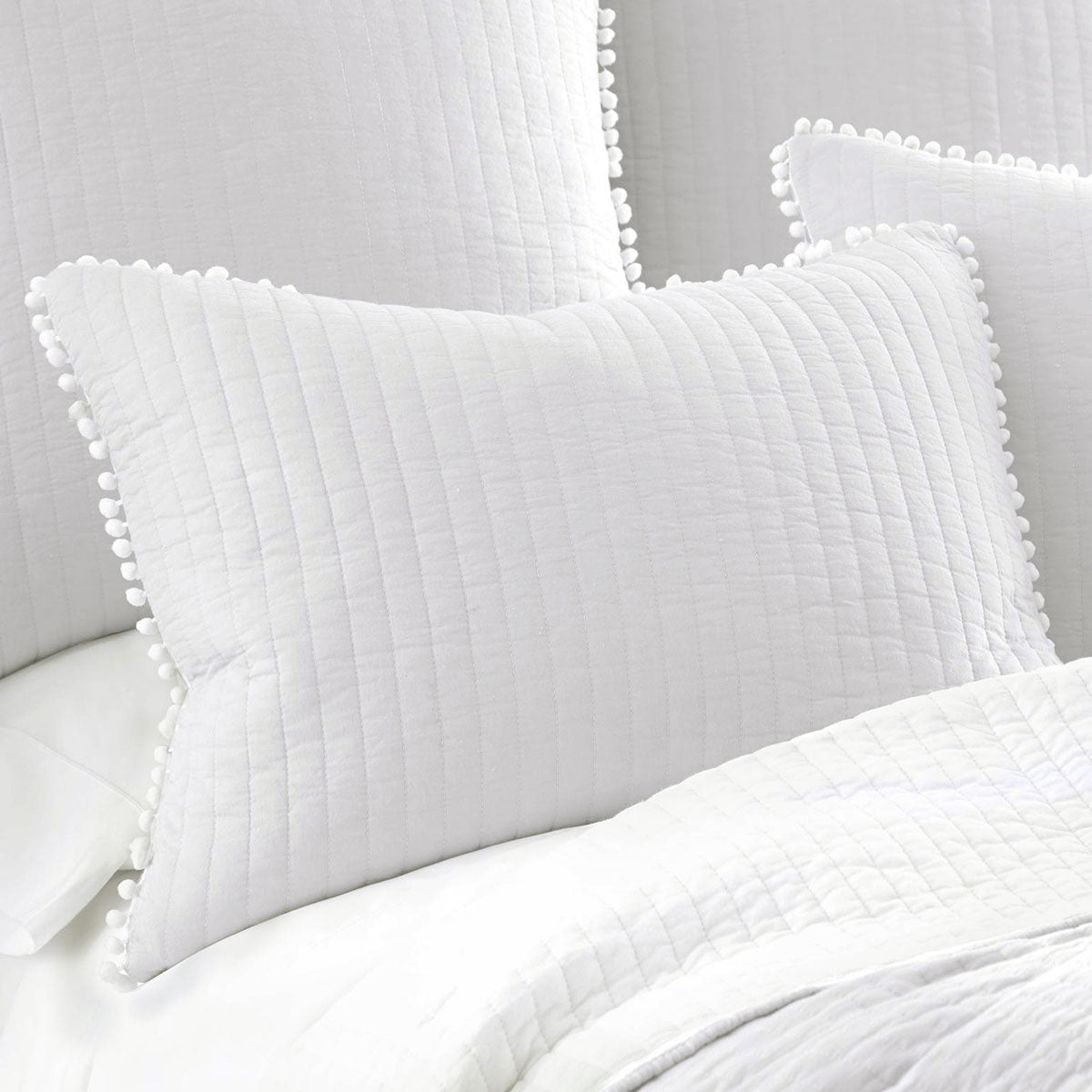 Jenny Mclean Clavo Pompom White 3-Piece King Cotton Coverlet Set with Joyful Pom Poms