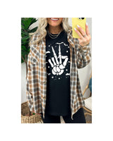 Azura Exchange Women's Black Halloween Bat and Skeleton Hand Graphic T-Shirt - Plus Size 2XL