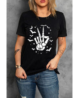 Azura Exchange Women's Black Halloween Bat and Skeleton Hand Graphic T-Shirt - Plus Size 2XL