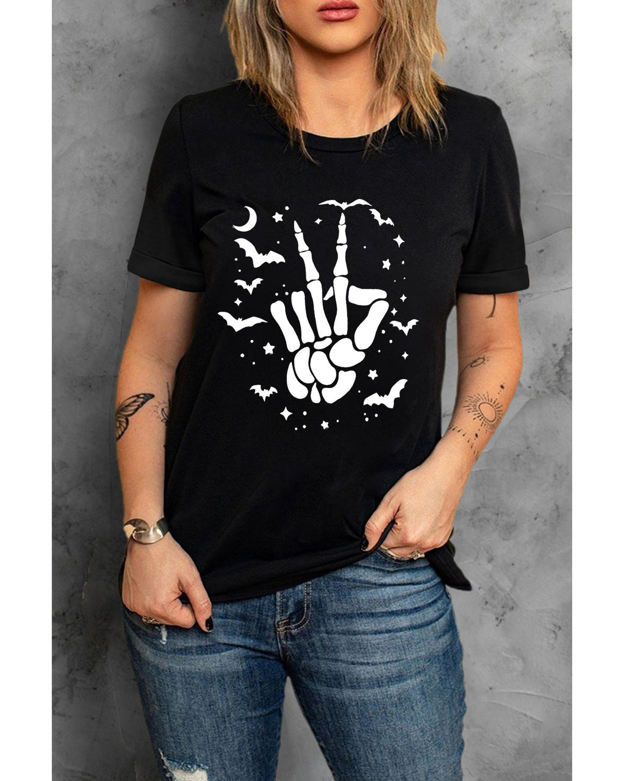 Azura Exchange Women's Halloween Bat & Skeleton Hand Square-Neck Tee - Size S