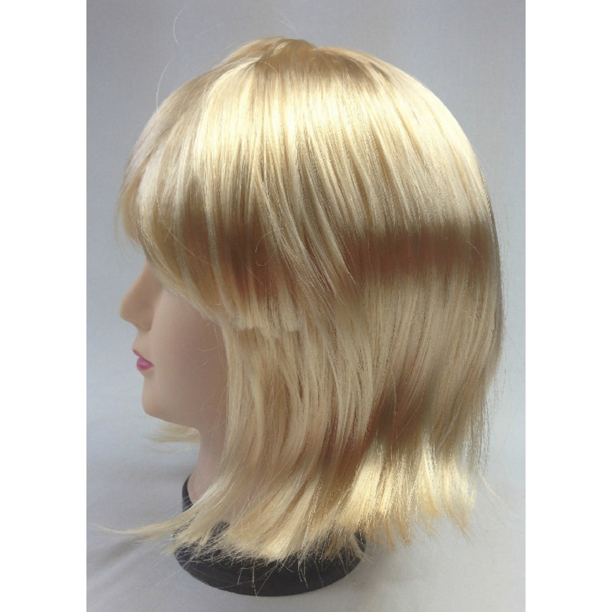 Chic Straight Blonde Bob Wig with Fringe for Themed Parties and Cosplay - Women's Costume Accessory