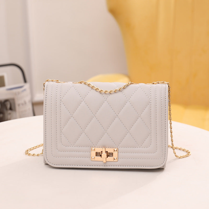 Chic Quilted Crossbody Bag in Grey with Gold Chain Strap