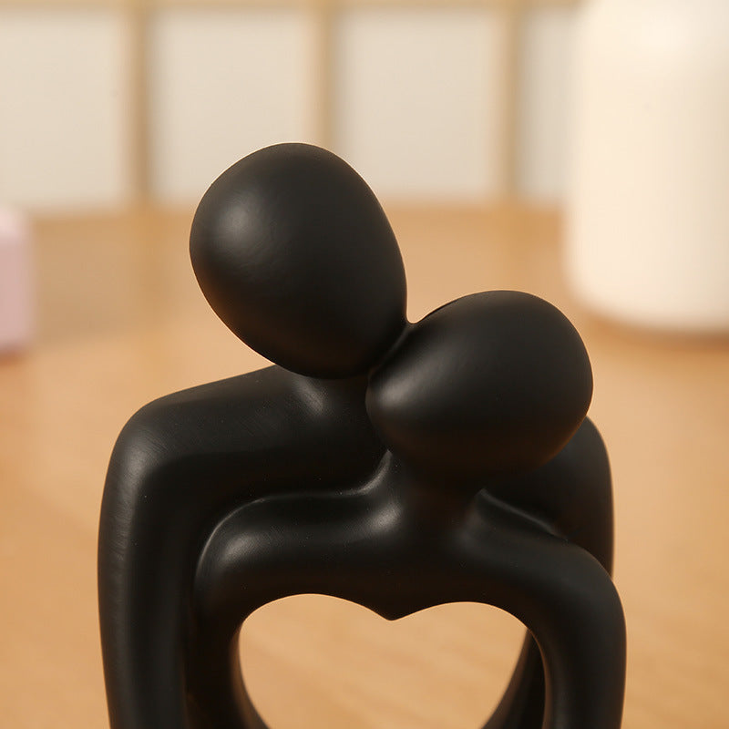 Black Romantic Couple Figurine with Heart Design - Modern Minimalist Decorative Statue