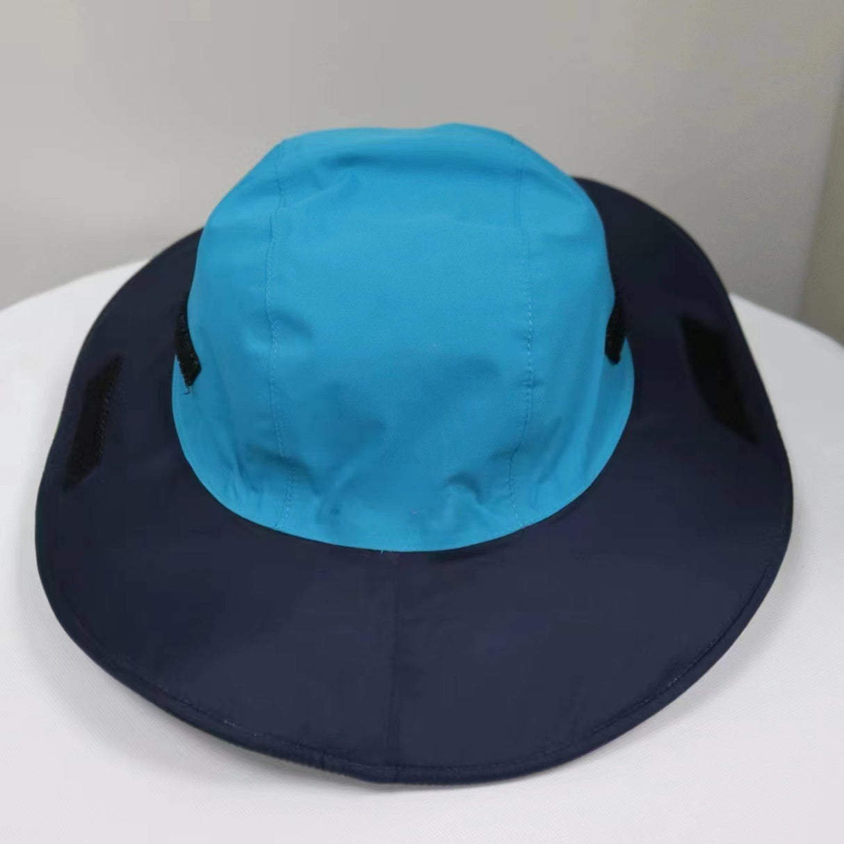 Light Blue Outdoor Waterproof Wide-Brim Rain Hat - Heavy-Duty Rain Protection