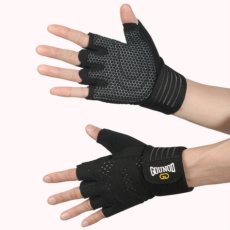 Size S Black Breathable Anti-Slip Gym Gloves for Workout and Weightlifting – Durable, Adjustable Fitness Gloves for Men and Women