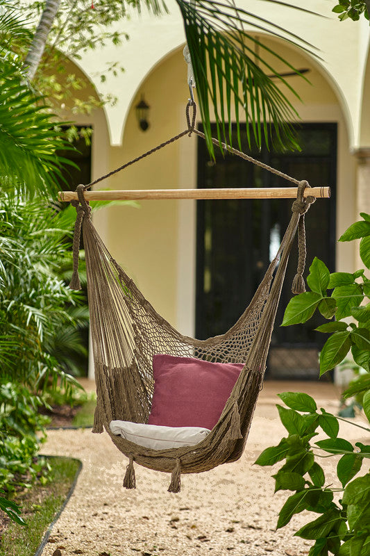 Mayan Legacy Oversized Outdoor Cotton Mexican Hammock Chair in Cedar Finish