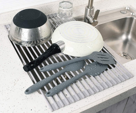 Versatile Over-Sink Dish Drying Rack with Roll-Up Design (52 x 33 cm)